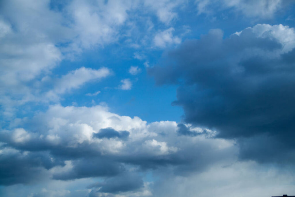 a photo of a cloudy sky. Sky background. natural clouds. - Fotoğraf, Görsel