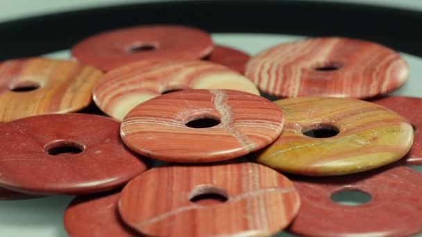 Drehende Schlammlinie Stein geschnitzte Donuts - Filmmaterial, Video