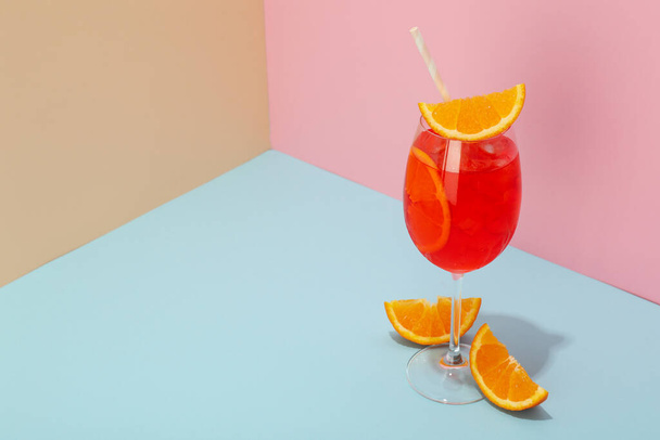 Aperol Spritz, delicious summer cocktail, space for text - Foto, Imagem