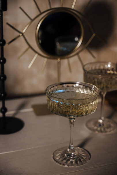 crystal glasses in a festive location - Valokuva, kuva