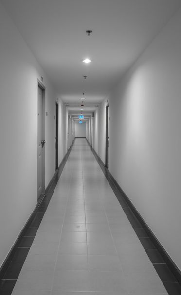 Corridoio nel dormitorio o nell'appartamento
 - Foto, immagini