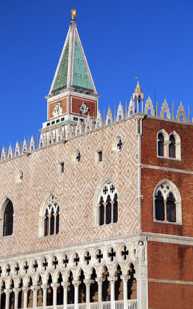 Venecia Italia Palacio Ducal y campanario de San Marcos
 - Foto, Imagen