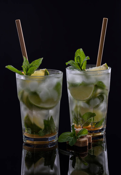 Photography of mojito, drink, lemonade, cocktail - Foto, afbeelding