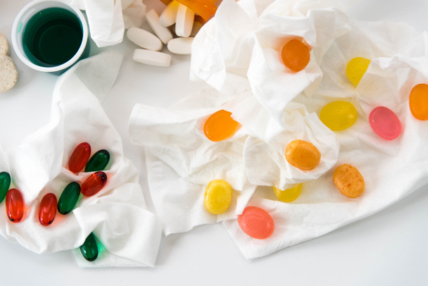 Простуда и грипп по рецепту лекарства
 - Фото, изображение