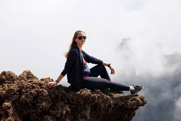 Happy traveler, woman in Madeira island, Portugal - Foto, immagini