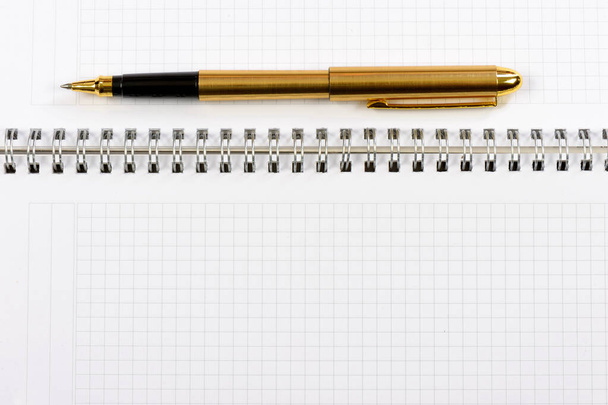 pen and pencil on white background - Foto, Imagem