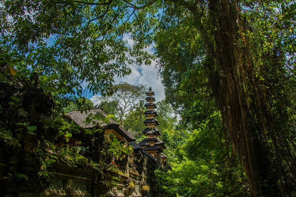 Pura Gunung Lebah temppeli Indonesian saarella Balilla - Valokuva, kuva