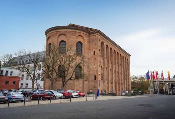 Aula Palatina (Bazilika Konstantin) - Trier, Německo - Fotografie, Obrázek