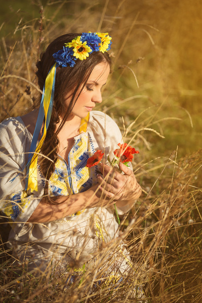 Ukrainan nainen
 - Valokuva, kuva
