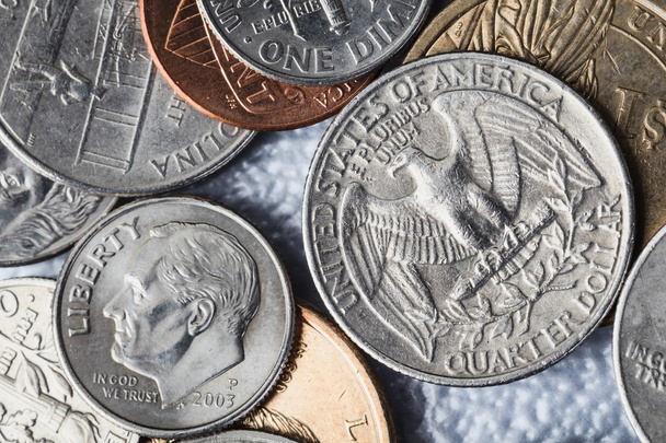 Группа американских монет и четверть доллара США
 - Фото, изображение