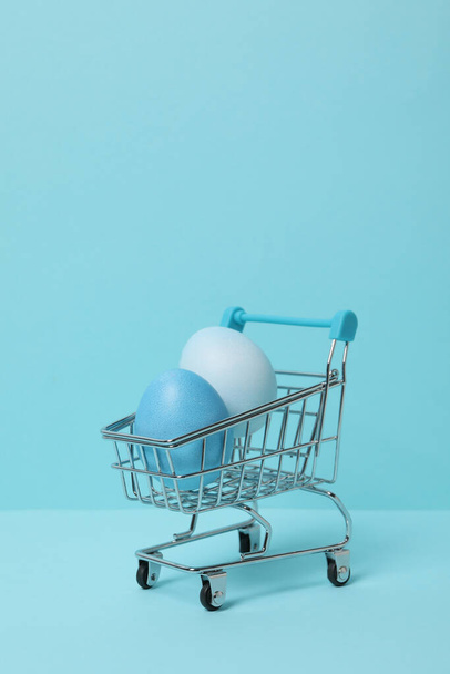Concept of Easter shopping, holidays shopping concept, space for text - 写真・画像