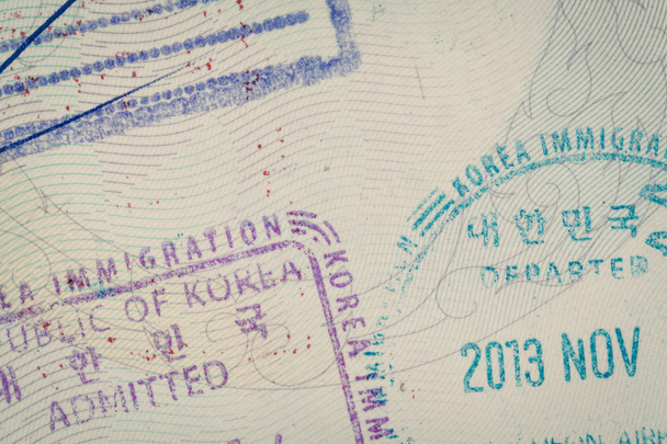 韓国ビザの移民旅行の概念のための是認されたスタンプ - 写真・画像