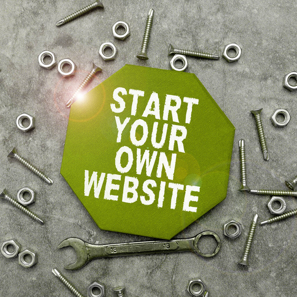 Tekenen weergeven Start uw eigen website, Concept betekent dienen als verlenging van een visitekaartje een persoonlijke site - Foto, afbeelding