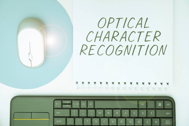 Optik Karakter Tanıma, İşletme Genel Görünümü Yazdırılmış karakterlerin tanımlamasını gösteren metin işareti - Fotoğraf, Görsel