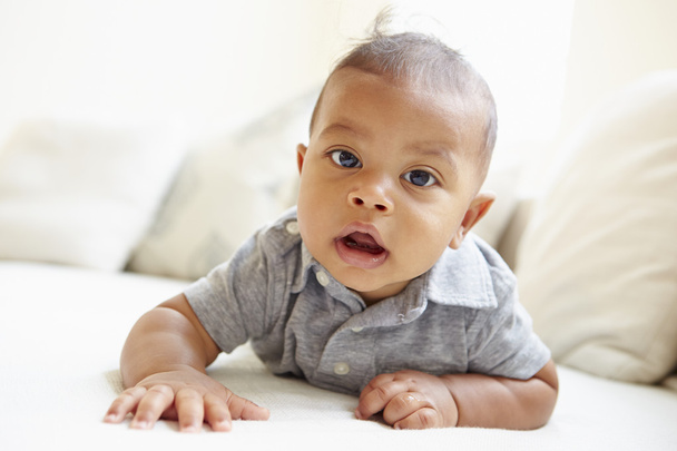 Smiling Baby Boy - Valokuva, kuva