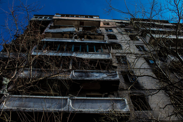 Irpin, Ukraine - March 14, 2023 Most buildings in Irpin are either destroyed or damaged beyond repair. The city was shelled by Russian artillery and many people died during the battle of Irpin. these are war crimes - Zdjęcie, obraz