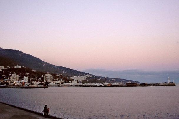 por do sol em yalta
 - Foto, Imagem