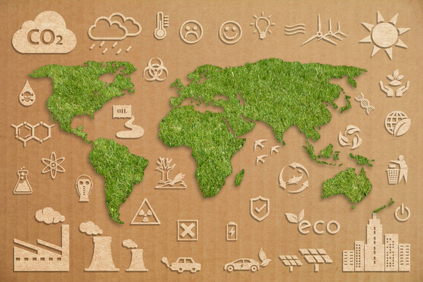 Ökológia. Világtérkép sziluett. Zöld világ - Fotó, kép