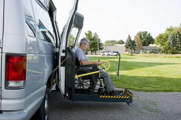 Фургон для инвалидов
 - Фото, изображение