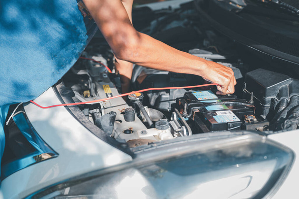 Having access to technical support and assistance, as well as maintaining regular maintenance and proper insurance coverage, can help drivers fix problems, and avoid potential trouble on the road. - Photo, Image