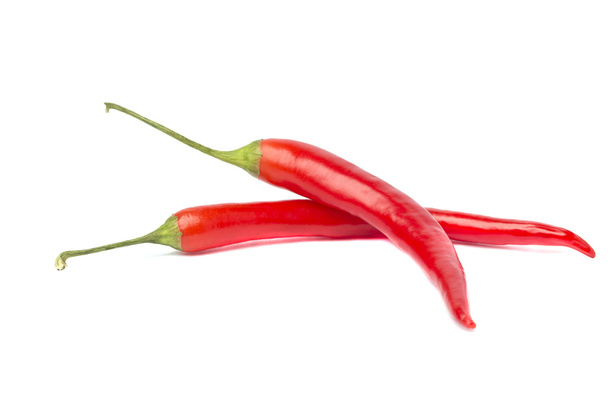 Két csípős piros chili paprika - Fotó, kép