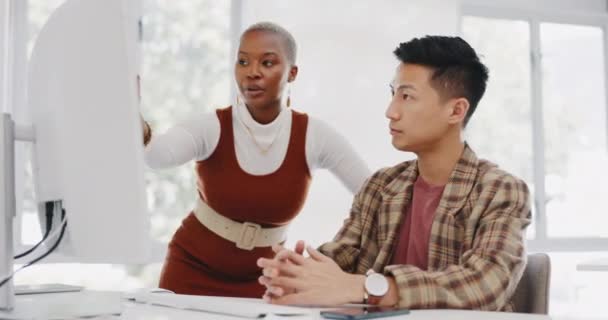 Leadership, black woman or manager mentoring an employee on SEO digital marketing strategy or feedback. Computer, report paperwork or advertising expert coaching, helping or training Japanese worker. - Filmati, video