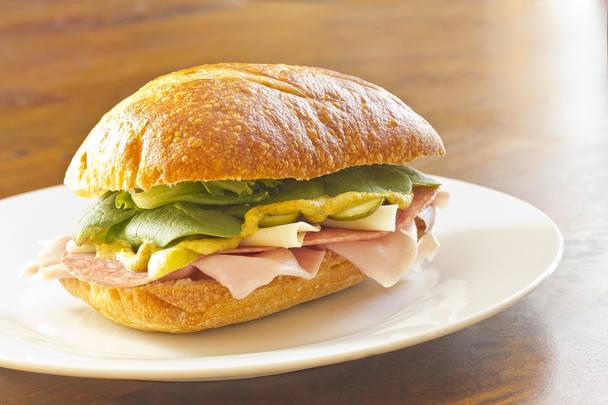チャバタ ロール サンドイッチ - 写真・画像