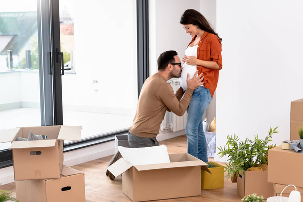 young couple, future parents in new flat - Foto, Imagen
