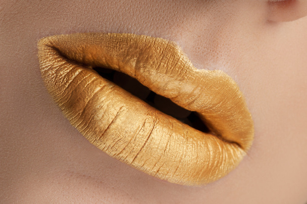 Золотые губы
 - Фото, изображение