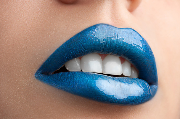 blaue Lippen - Foto, Bild