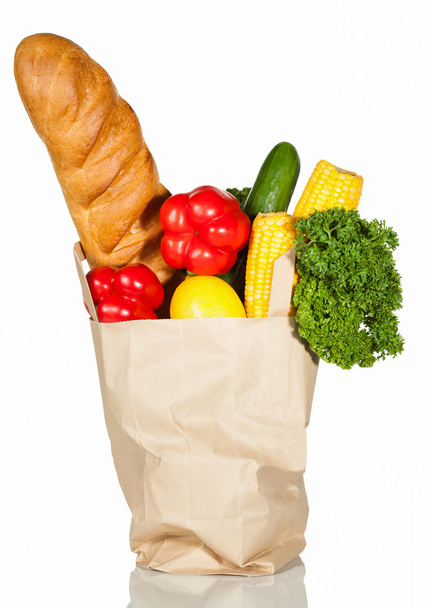 χαρτοσακούλα γεμάτα τρόφιμα - Φωτογραφία, εικόνα