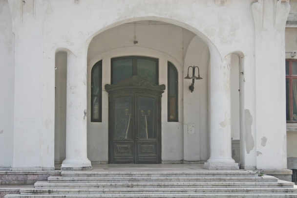 Puerta vieja
 - Foto, Imagen