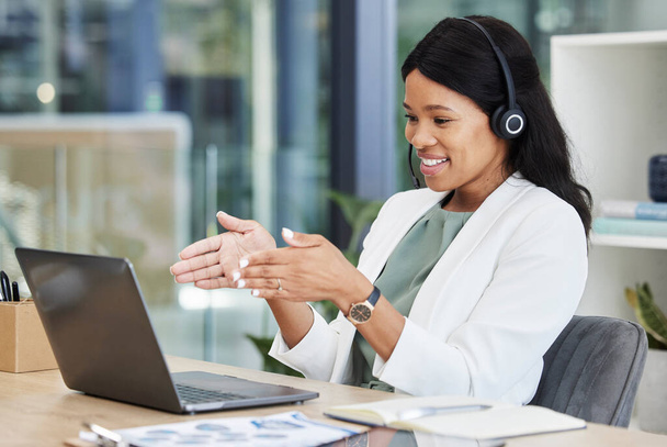 Video call center of black woman, agent or consultant in office online meeting, virtual communication or telecom on laptop. Business worker or happy person consulting, speaking or advice on computer. - Foto, Bild