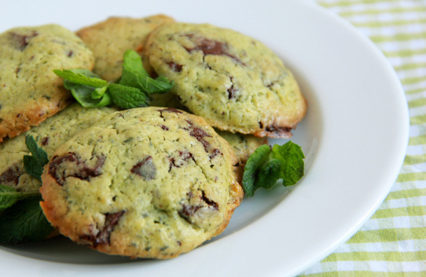 Μέντα cookies με σοκολάτα - Φωτογραφία, εικόνα