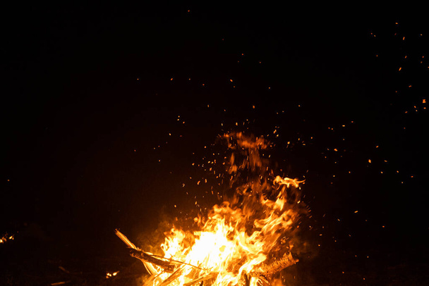 fire flames on a black background - Foto, immagini