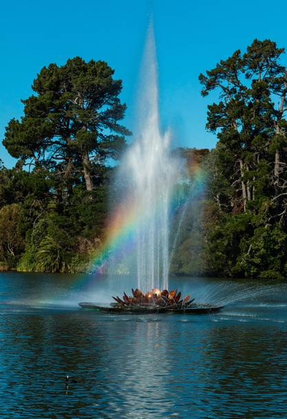 regenboog fontein - Foto, afbeelding