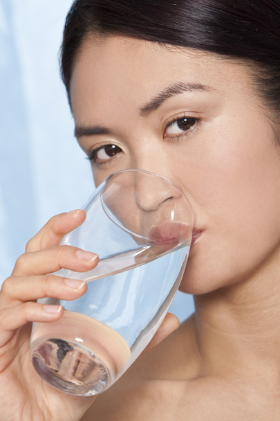 Beautiful Japanese Asian Woman Drinking Glass of Water - Zdjęcie, obraz