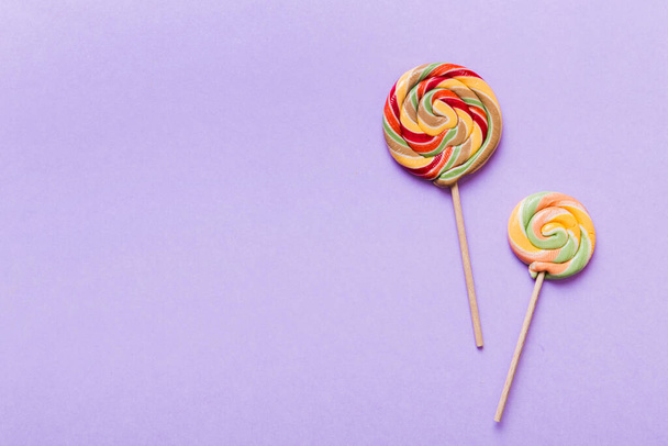 Set of colorful lollipops on colored background. Summer concept. Party Happy Birthday or Minimalist Concept. - Foto, Bild