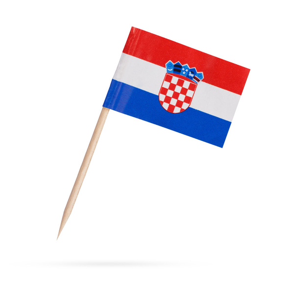 Миниатюрный флаг Хорватии. Хорватский флаг, выделенный на белом фоне
 - Фото, изображение