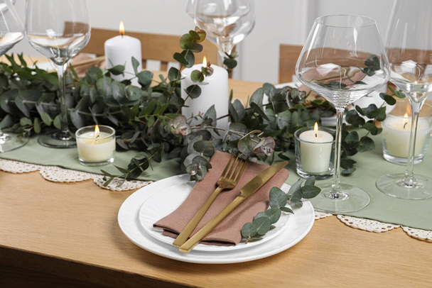Stylish elegant table setting for festive dinner indoors - Foto, imagen
