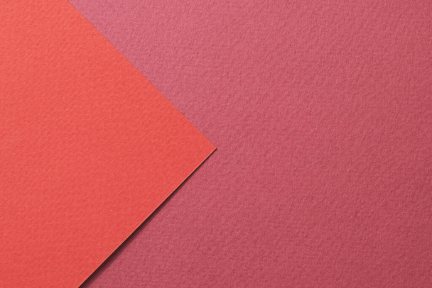 Ruvido sfondo di carta kraft, texture di carta diverse sfumature di rosso. Mockup con spazio di copia per il testo - Foto, immagini