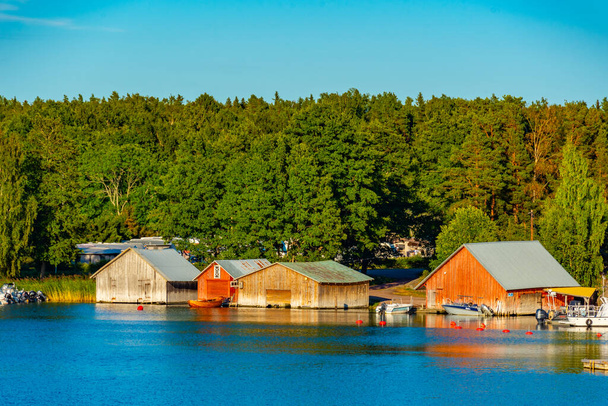 Colourful fishing sheds at Aland islands in Finland. - Фото, зображення