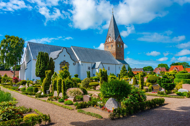 View of Mogeltonder Kirke in Denmark. - Foto, immagini