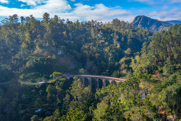 The Nine Arches Bridge near Ella, Sri Lanka. - Foto, Bild