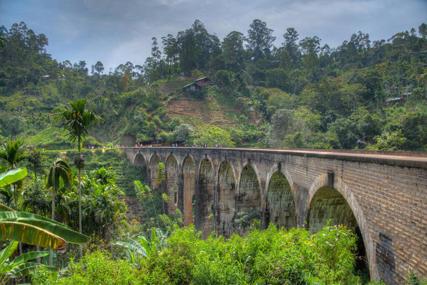 The Nine Arches Bridge near Ella, Sri Lanka. - Fotoğraf, Görsel