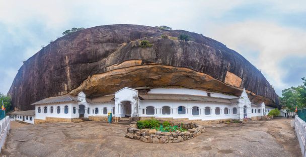 Complejo del Templo de la Cueva de Dambulla en Sri Lanka. - Foto, imagen