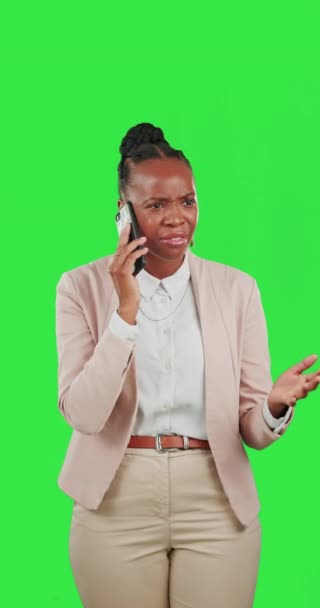 Business woman, angry and phone call on green screen background while upset, frustrated and yelling. Serious african female talking on smartphone about problem, debt stress and crisis or fight. - Séquence, vidéo
