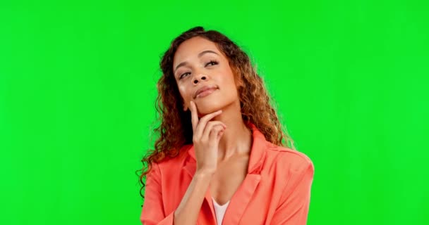 Idea, thinking and woman in green scree studio, unsure and ponder face against a background. Contemplating, emoji and girl with doubt, consider and option while posing on isolated mockup space. - Metraje, vídeo