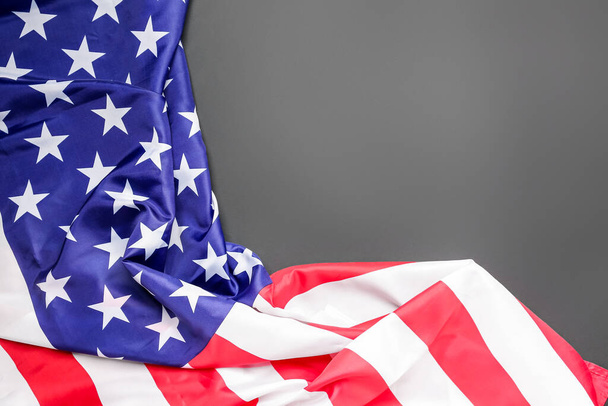 USA:n lippu tummalla pohjalla. Memorial Day juhla - Valokuva, kuva