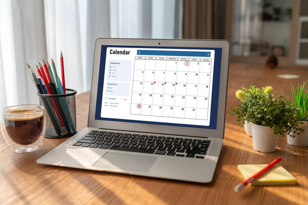 Kalendář na počítačové softwarové aplikace pro modish plánování plánu pro osobní organizátor a on-line podnikání - Fotografie, Obrázek